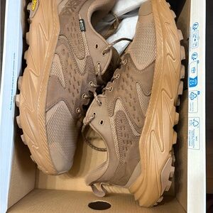 Hoka Men's Tan Athletic Shoes